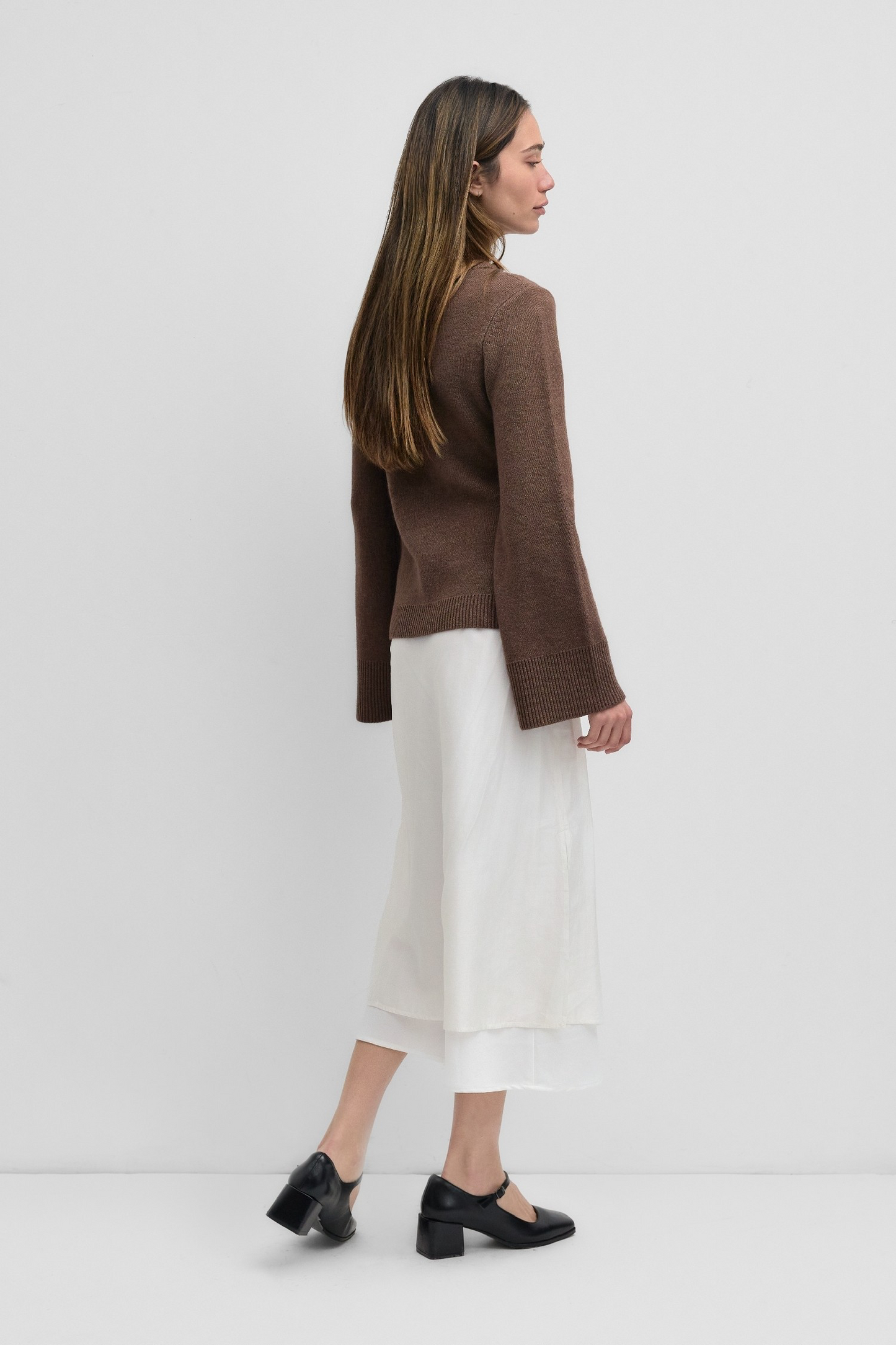 The Tyler Cardigan - Chestnut Brown
